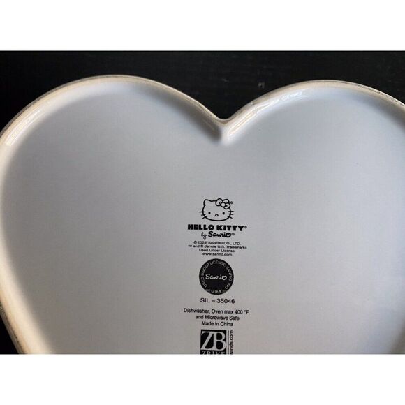 Sanrio Hello kitty Heart Shaped Ceramic Casserole Baking Dish Love Letter NEW - Picture 11 of 11